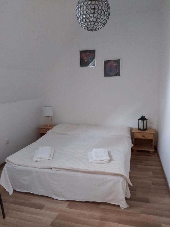 Platanus Vendeghaz Zamardi Bed and Breakfast Εξωτερικό φωτογραφία