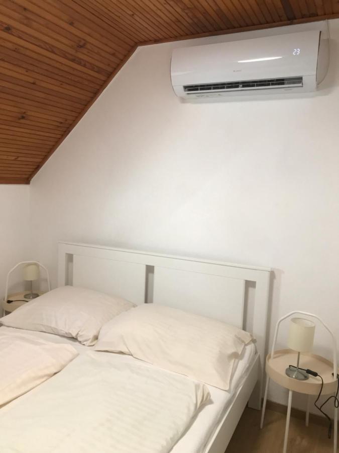 Platanus Vendeghaz Zamardi Bed and Breakfast Εξωτερικό φωτογραφία